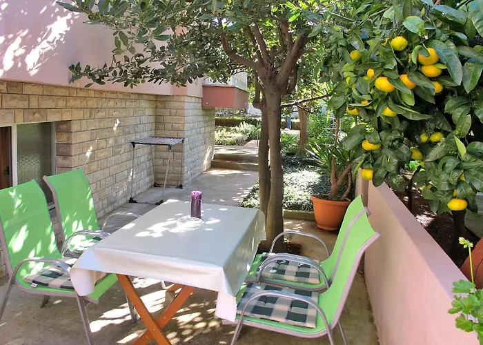 Catarina-2 By Interhome 扎达尔